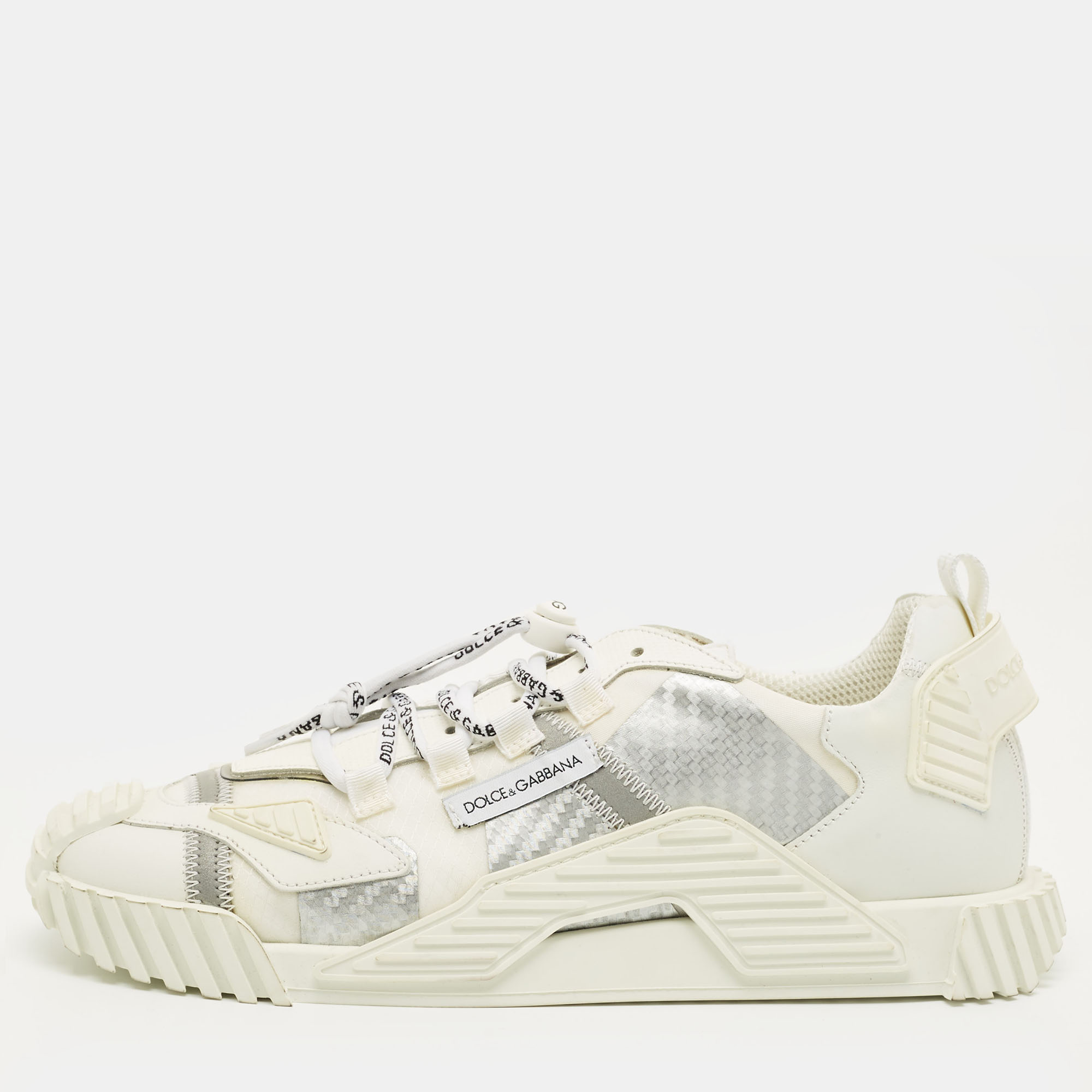 Click to view more detailed imagery on our partner's website Pre-owned Dolce & Gabbana Ns1 Size 37 White/silver Fabric And Leather Low Top Sneakers