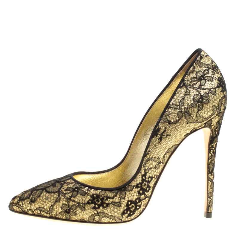 

Dolce & Gabbana Metallic Gold Glitter and Black Chantilly Lace Pointed Toe Pumps Size