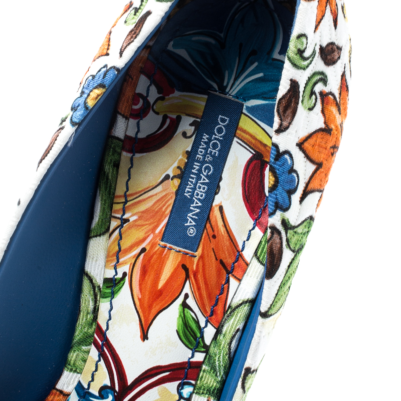 Pre Owned Dolce and Gabbana Multicolor Majolica Print Brocade Fabric Bellucci Crystal Embellished Pointed Toe Pumps Size 41