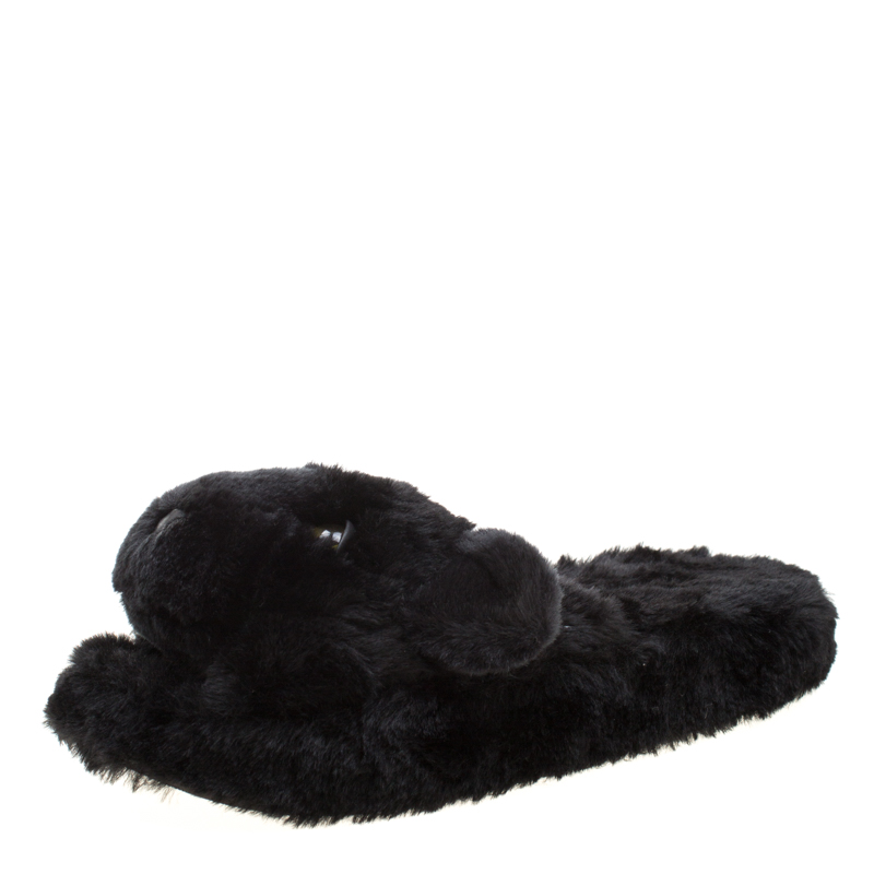 مملوكة مسبقًا Dolce and Gabbana Black Faux Fur Panther Plush Flat Slides Size 39