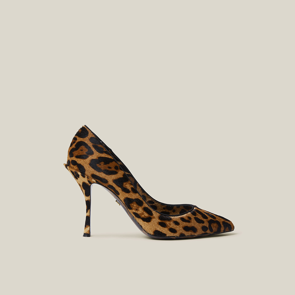 leopard print calf hair pumps