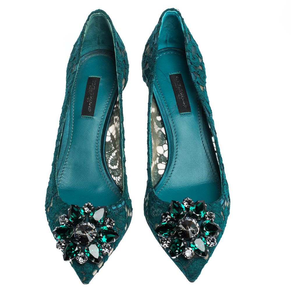 

Dolce & Gabbana Green Lace Jeweled Embellishment Pointed Toe Pumps Size