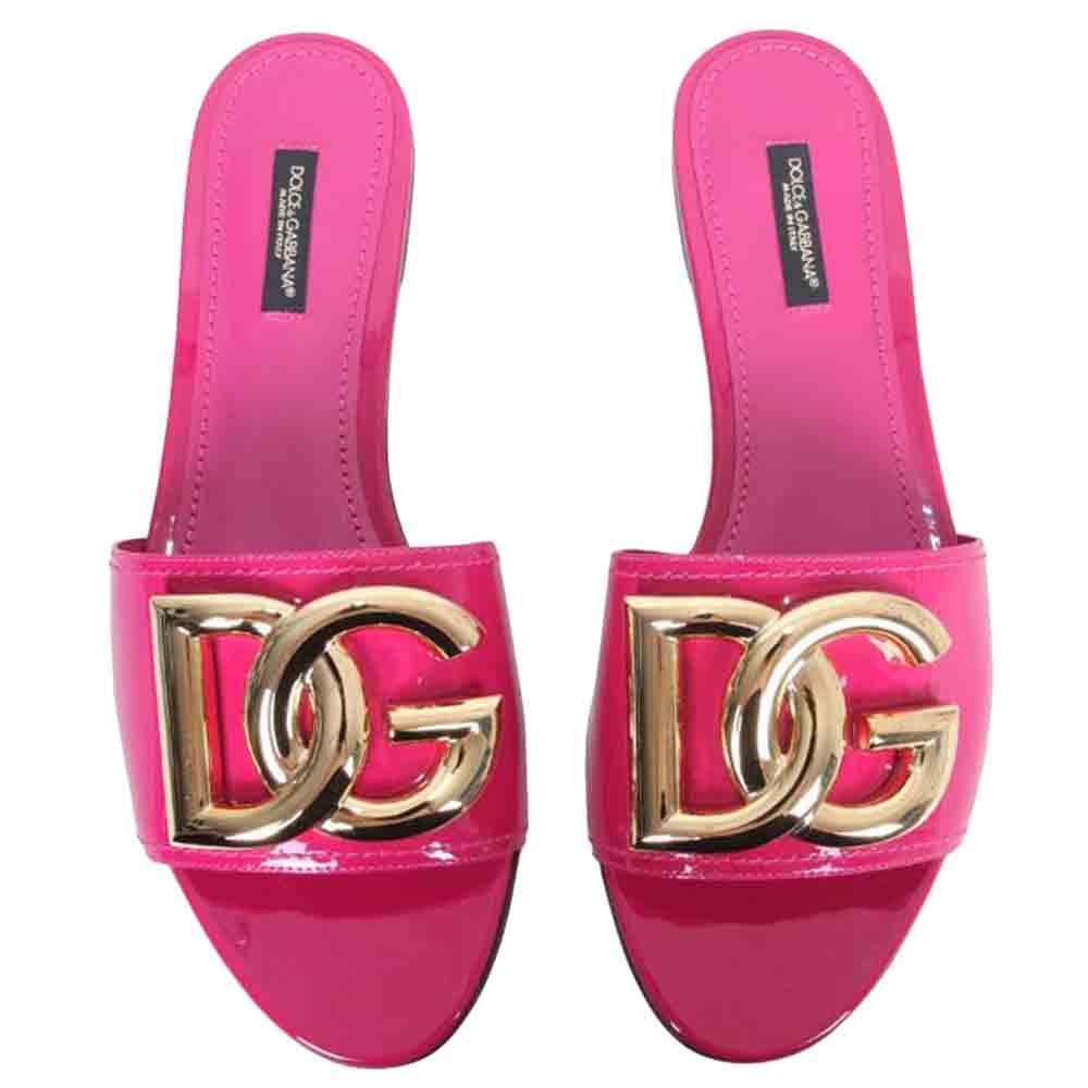 

Dolce & Gabbana Pink Patent Leather DG logo Sliders Size IT