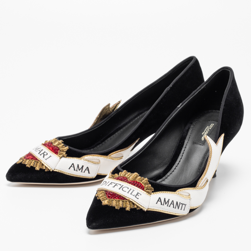 

Dolce & Gabbana Black Velvet Sacred Heart Armanti Embroidered Lori Pumps Size