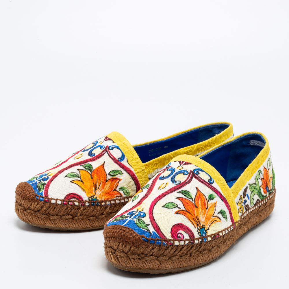 

Dolce & Gabbana Multicolor Print Canvas Majolica Platform Espadrille Flats Size