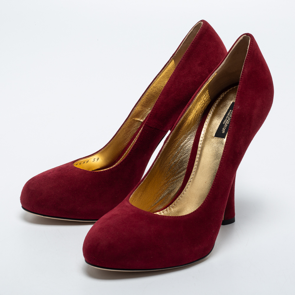 

Dolce & Gabbana Burgundy Suede Round Toe Pumps Size