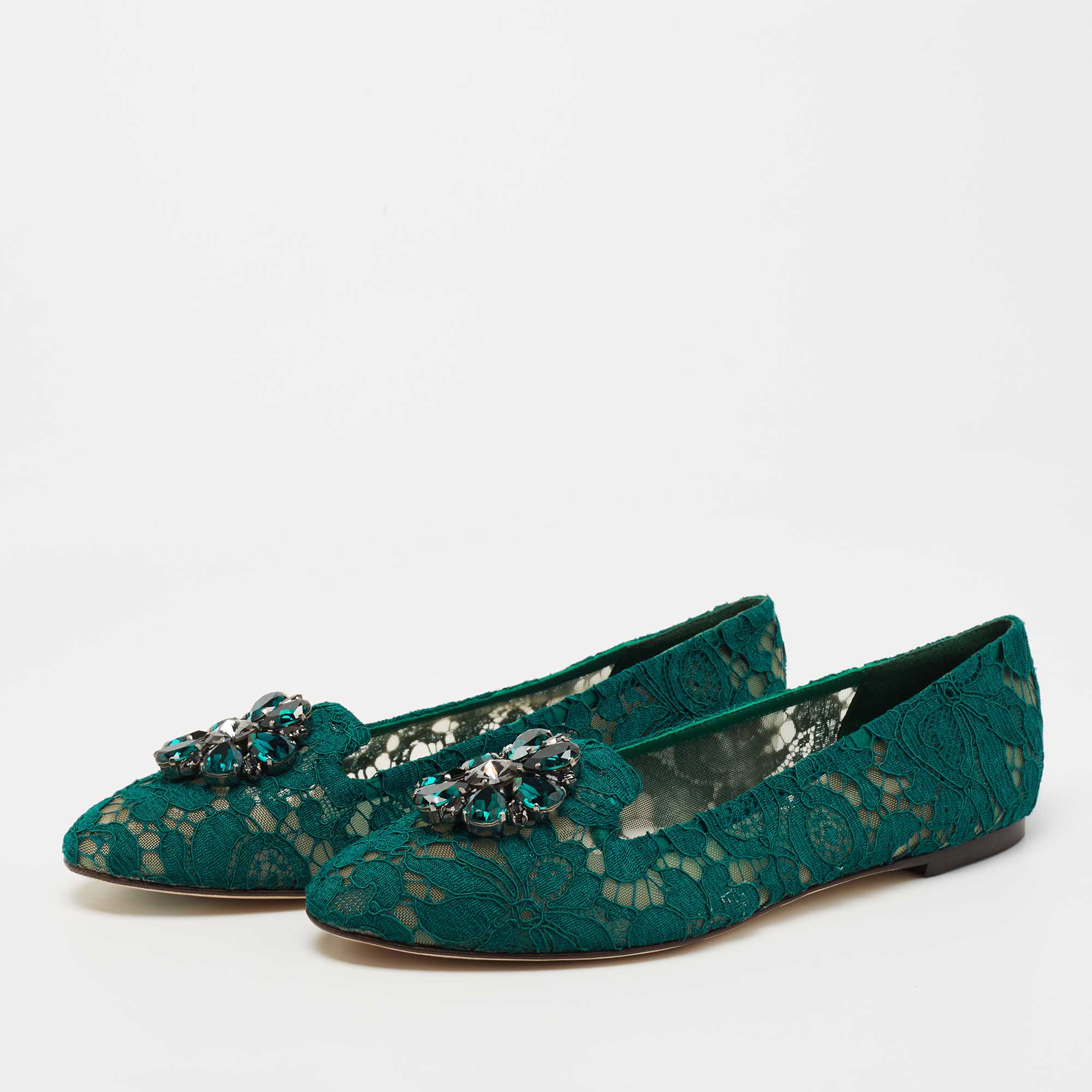 

Dolce & Gabbana Green Lace Taormina Crystal Embellished Ballet Flats Size