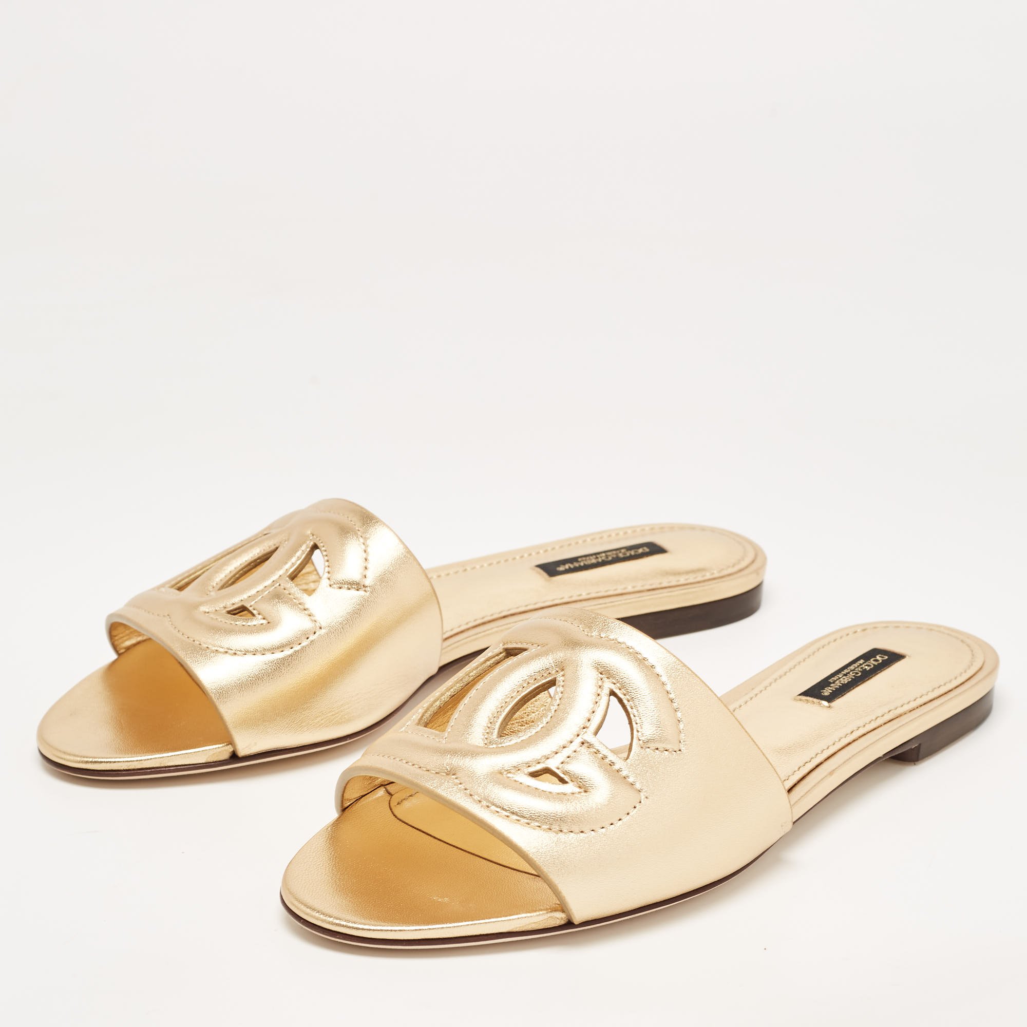 

Dolce & Gabbana Gold Foil Leather DG Millennials Flat Slides Size