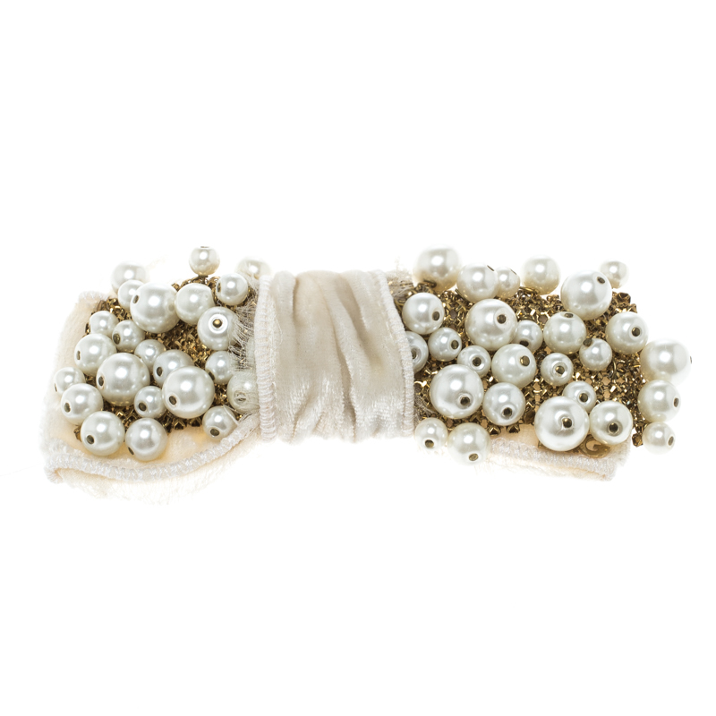 

Dolce and Gabbana White Faux Pearl Embellished Cream Bow Brooch