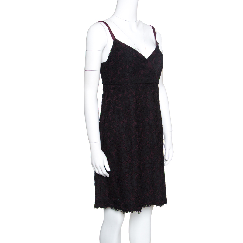 

Dolce & Gabbana Black Floral Lace Sleeveless Dress