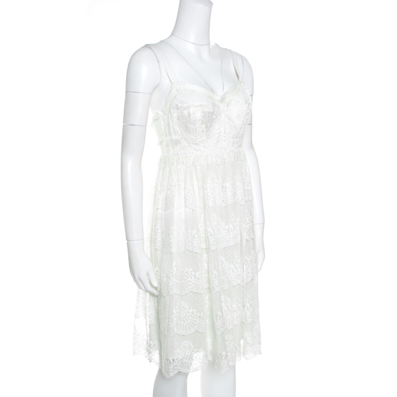 

Dolce & Gabbana Off White Floral Scalloped Lace Babydoll Dress, Cream