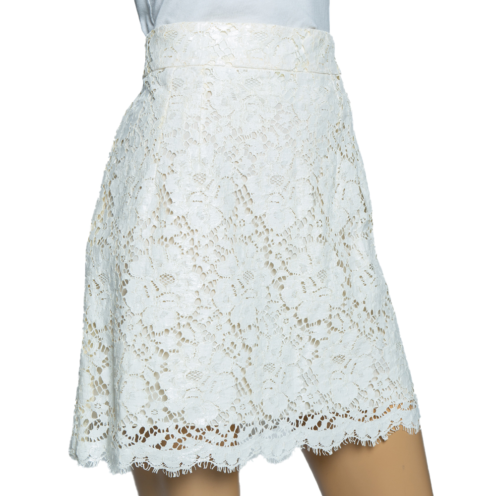 

Dolce & Gabbana White Floral Laminated Lace Mini Skirt