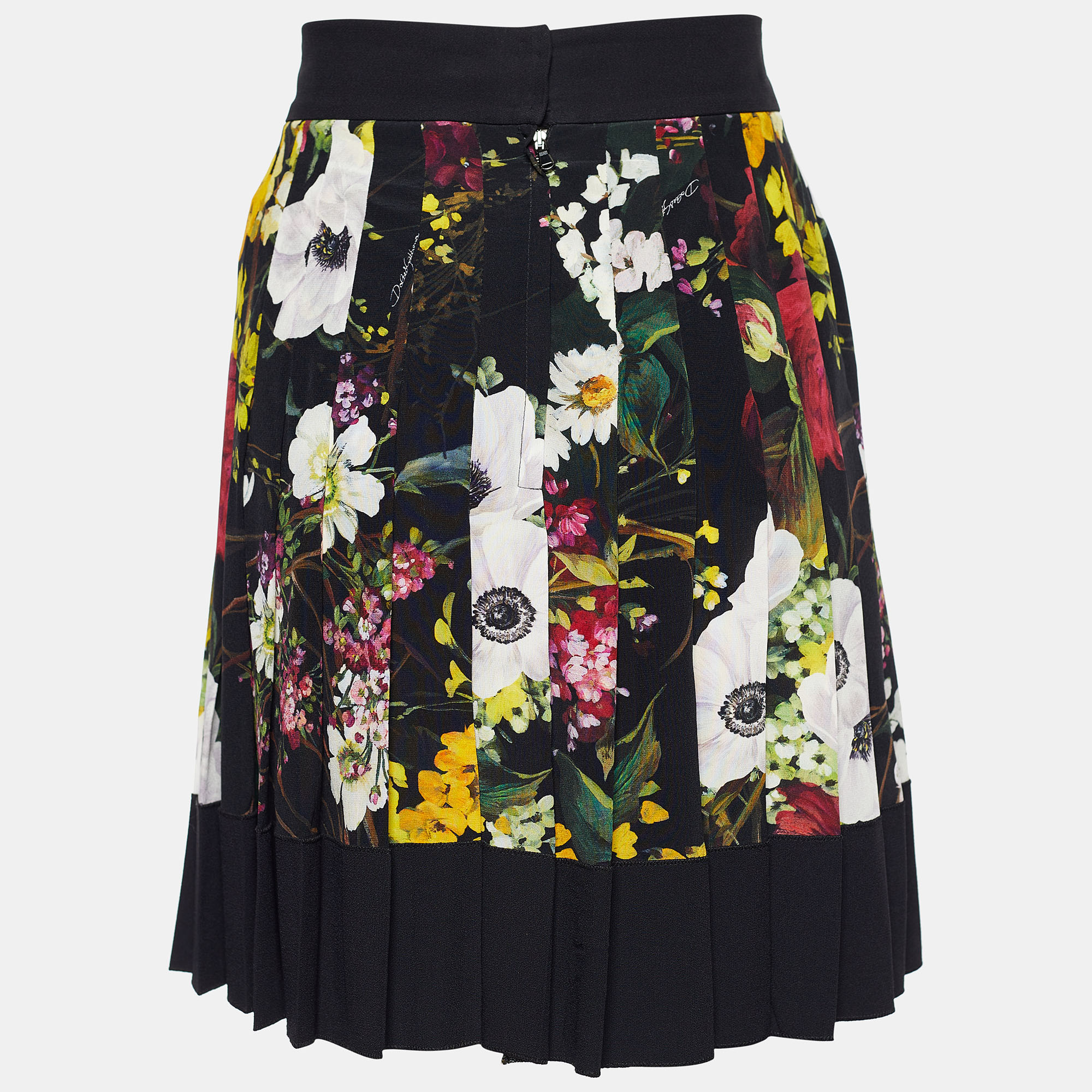 

Dolce & Gabbana Black Floral Print Silk Pleated Mini Skirt