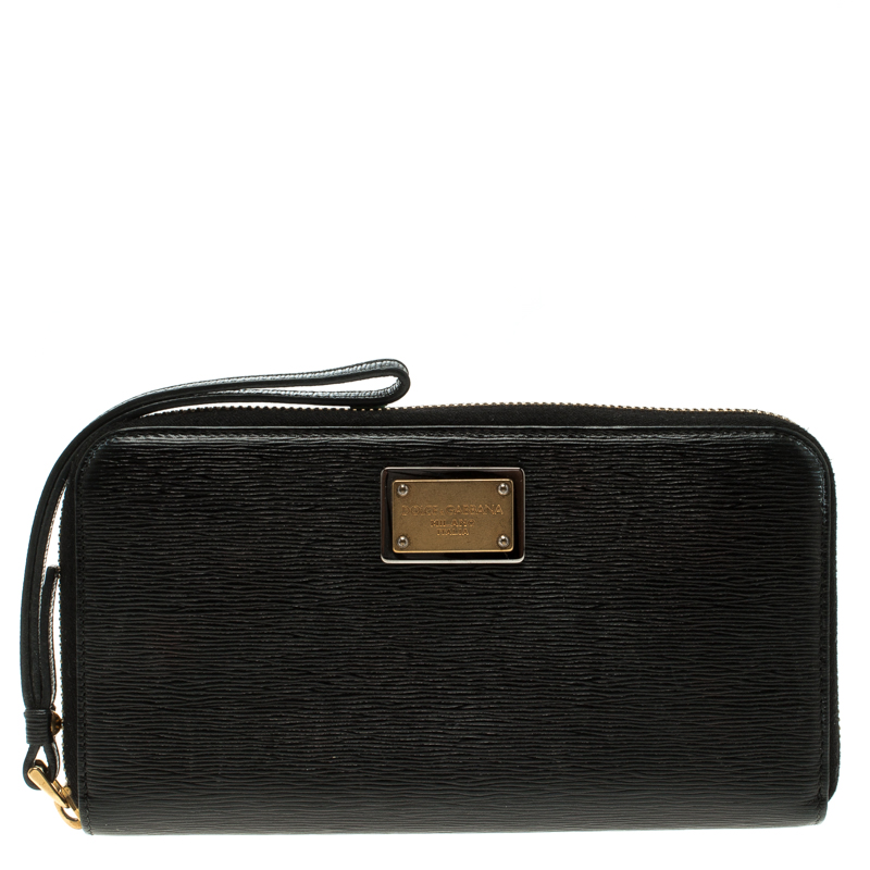 Pre Owned Dolce and Gabbana Black Leather Zip Around Wallet