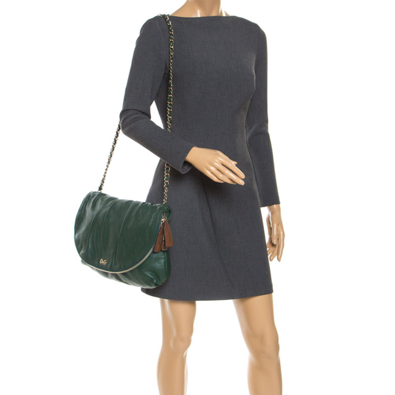 

Dolce and Gabbana Green Leather Crossbody Bag