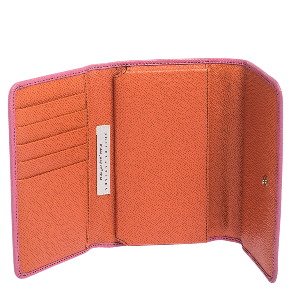 

Dolce & Gabbana Pink Leather Miss Sicily Von Wallet on Chain