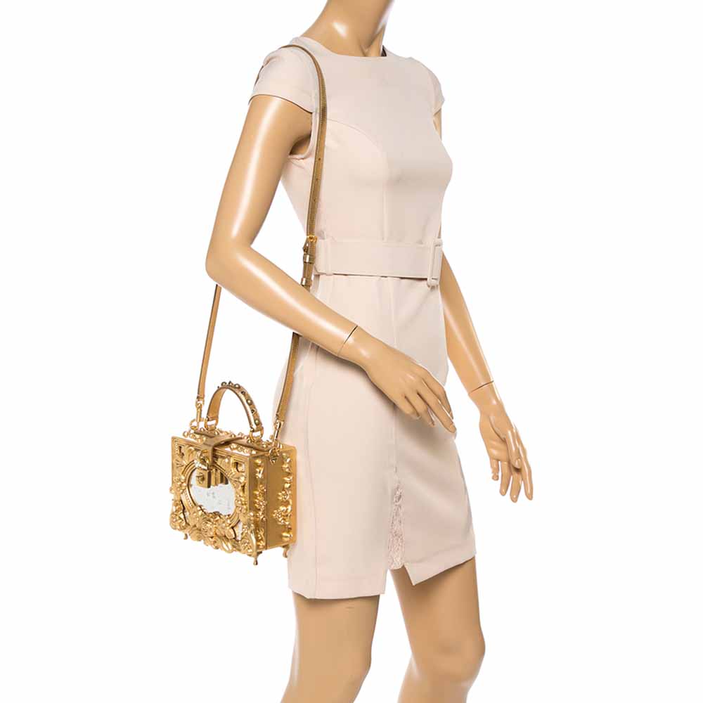 

Dolce and Gabbana Gold Wood and Acrylic Leaf Dolce Box Bag