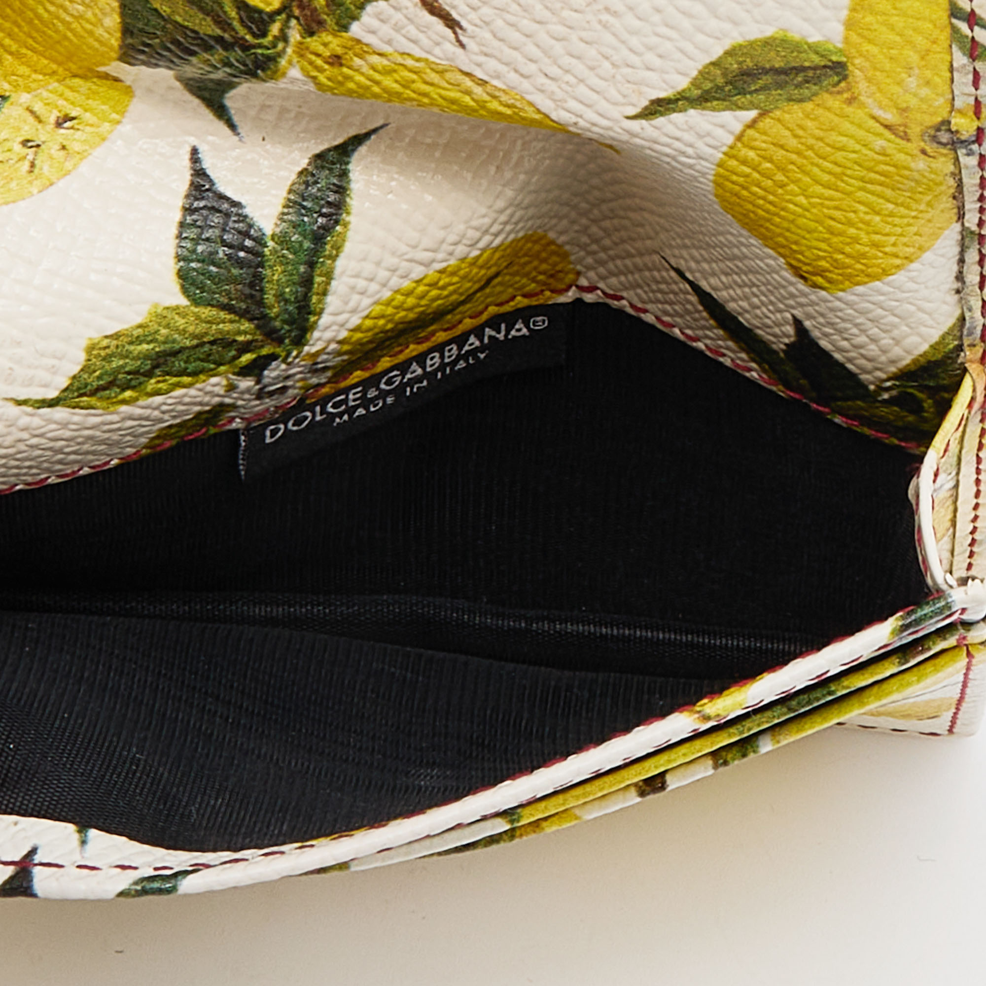 

Dolce & Gabbana White Floral Print Leather Flap Card Case