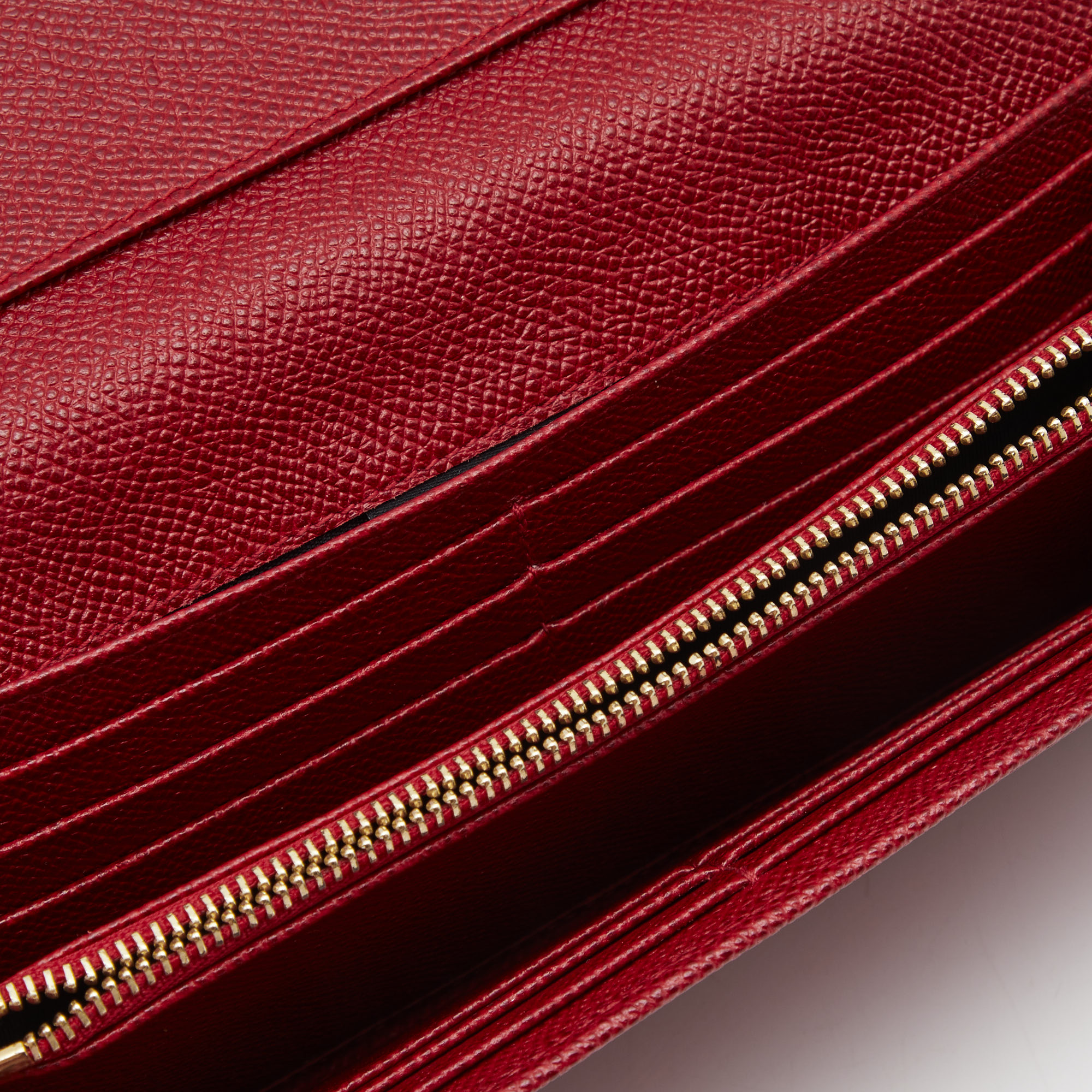 

Dolce & Gabbana Red Leather Dauphine Continental Wallet