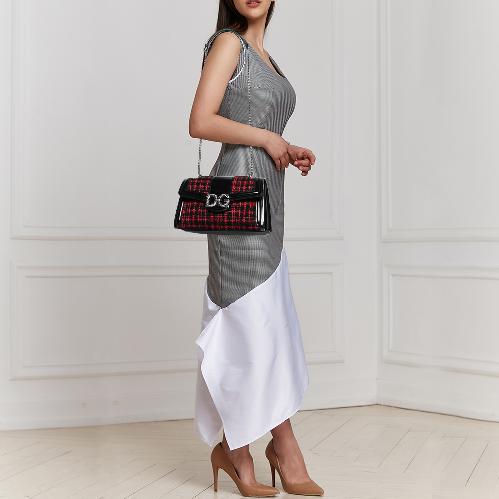 

Dolce & Gabbana Black/Red Glossy Leather and Tweed DG Amore Shoulder Bag