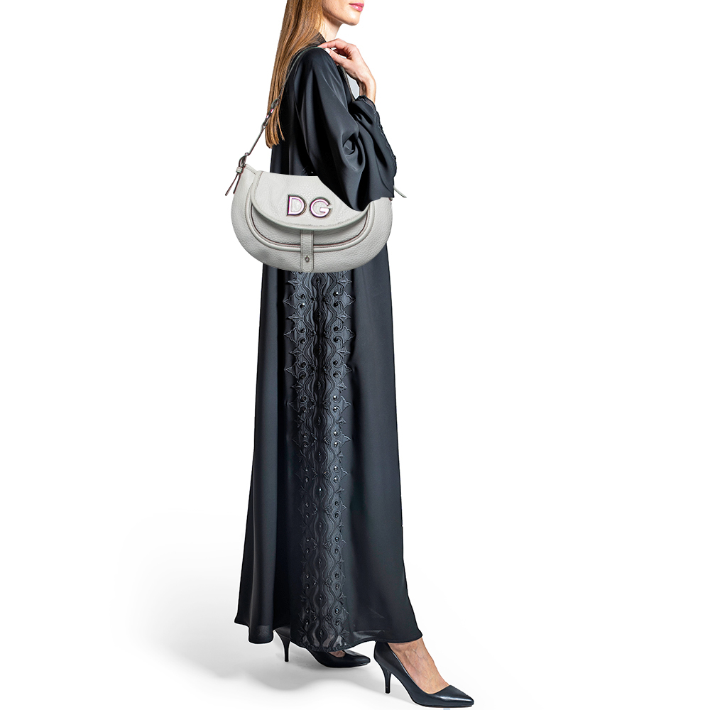 

Dolce & Gabbana White Leather Logo Shoulder Bag