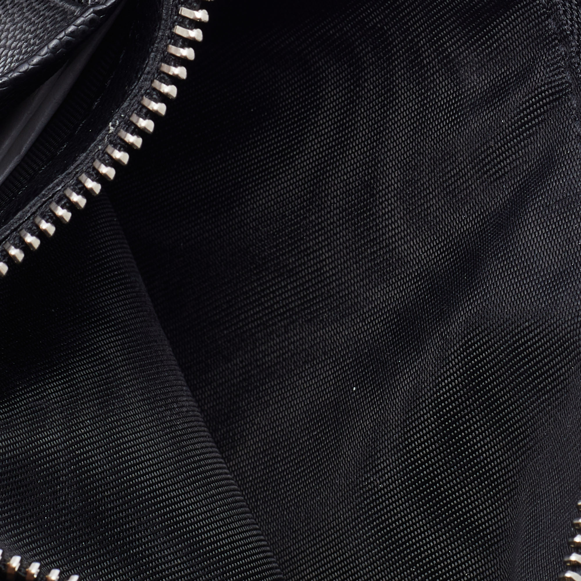 

Dolce & Gabbana Black Leather Zipped Card Holder