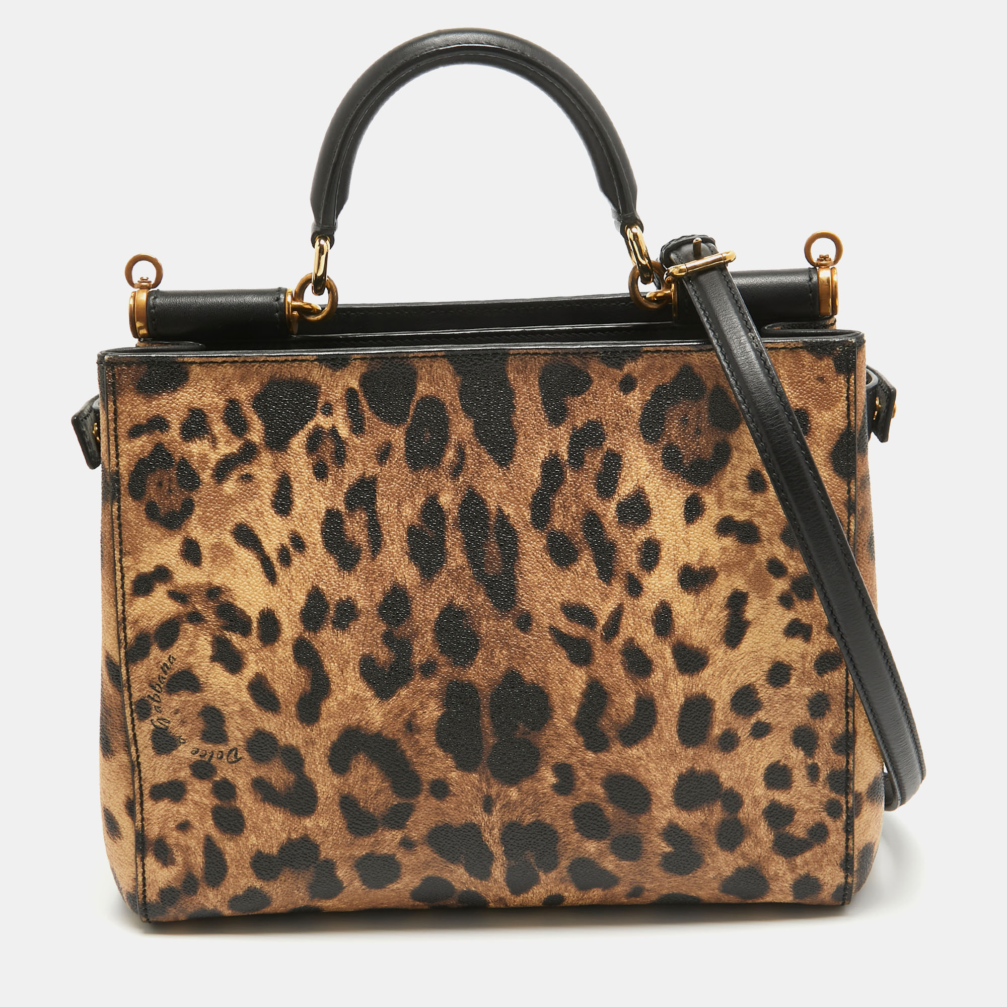 The Sicily 62 bags are one of the most celebrated creations from Dolce and Gabbana. It is a handbag that has not only seen countless adaptations but also gained the love of women for years. This tote here comes in a leopard printed canvas design and features top handles a removable shoulder strap and metal feet. The leather bag also offers spacious compartments for you to house your belongings.
