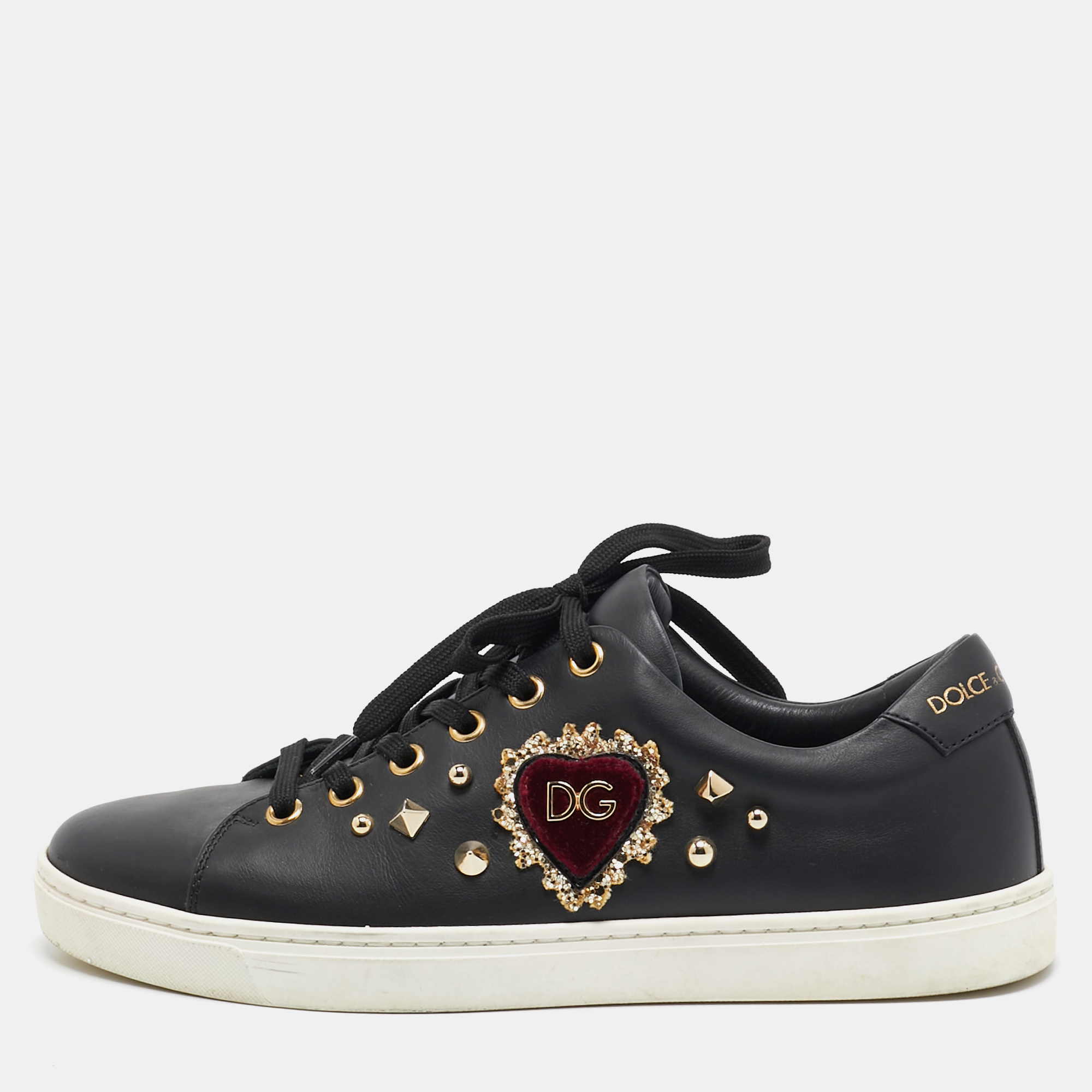 

Dolce & Gabbana Black Leather Heart Low Top Sneakers Size