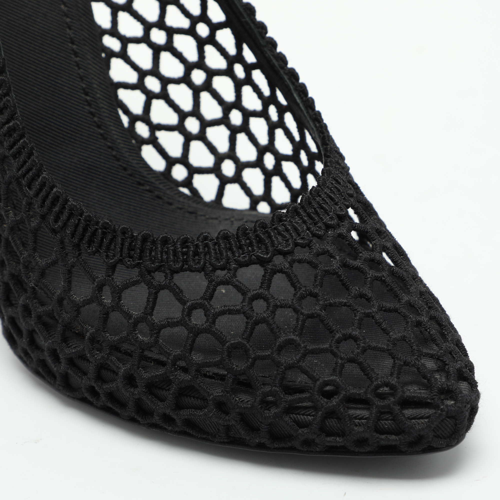 Dolce & Gabbana Black Crochet Pumps Size 39 