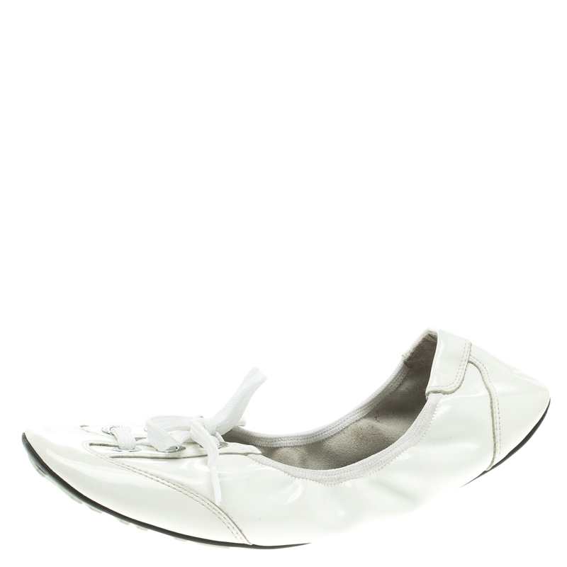 Pre Owned Dolce and Gabbana White Leather Lace Up Scrunch Ballet Flats Size 37.5