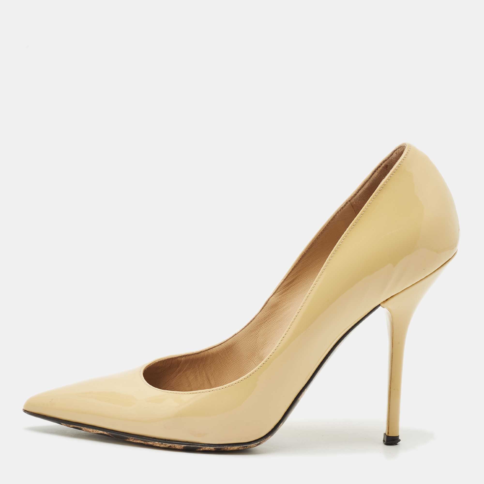 

Dolce & Gabbana Beige Patent Leather Pointed Toe Pumps Size