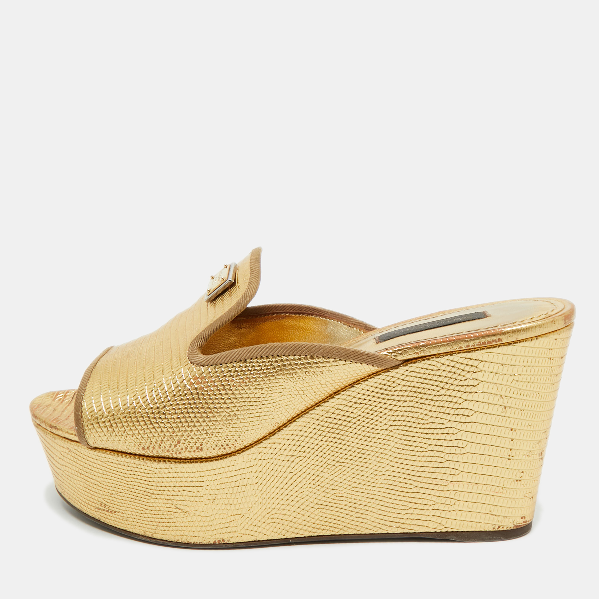 Pre-owned Dolce & Gabbana Gold Lizard Embossed Leather Wedge Sandals Size 37