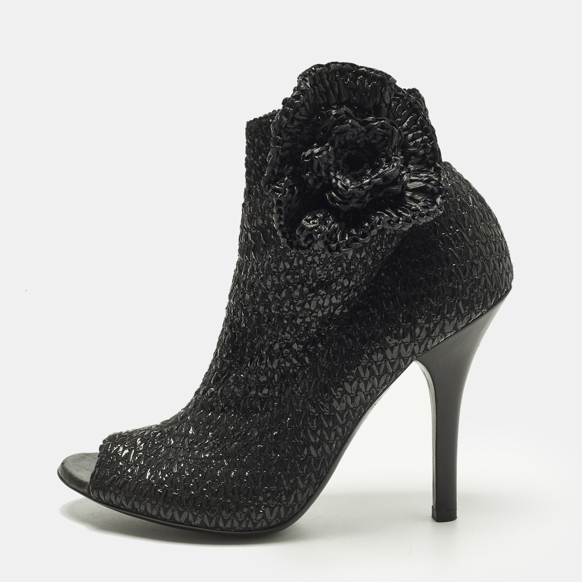 

Dolce & Gabbana Size  Black Straw Ankle Length Boots