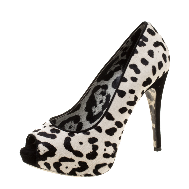 

Dolce & Gabbana White Leopard Print Calfhair Peep Toe Platform Pumps Size