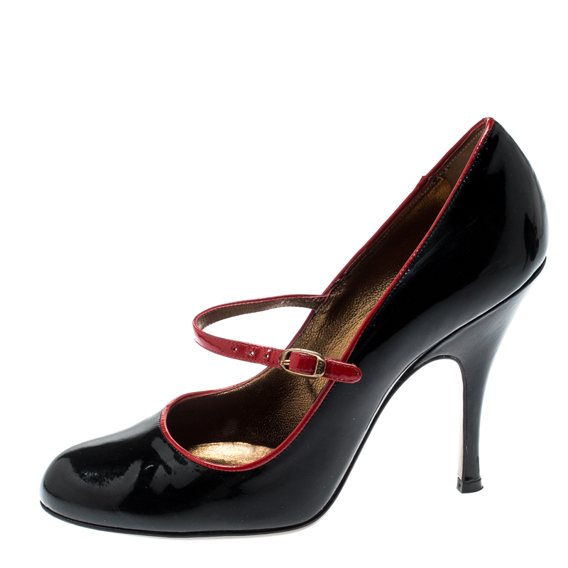 

Dolce and Gabbana Black Patent Leather Mary Jane Pumps Size