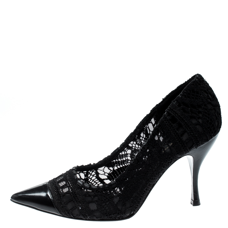 

Dolce & Gabbana Black Lace And Leather Crochet Pumps Size