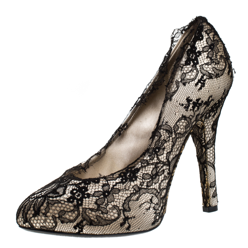 Click to view more detailed imagery on our partner's website Dolce & Gabbana Cream Satin And Black Lace Platform Pumps Size 38.5
