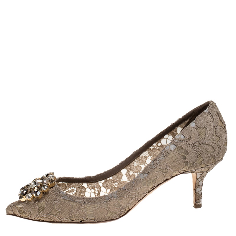 

Dolce and Gabbana Beige Crystal Embellished Lace Bellucci Pointed Toe Pumps Size