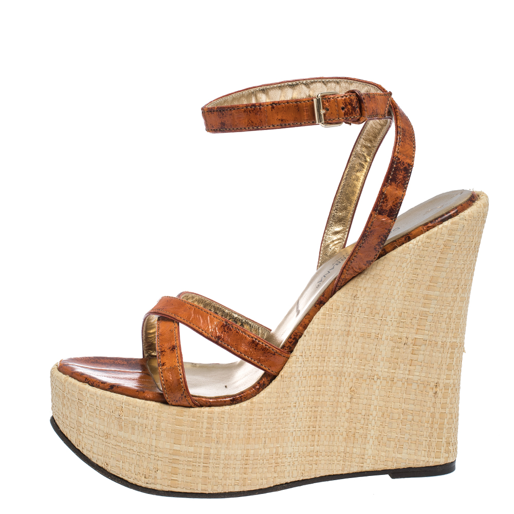 

Dolce & Gabbana Tan/Beige Leather Strappy Wedge Sandals Size