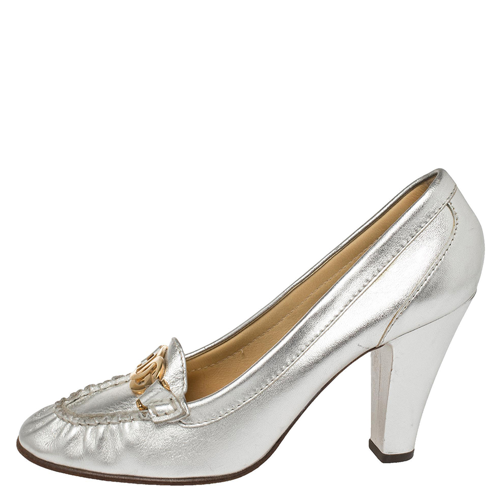 

Dolce & Gabbana Metallic Silver Leather Logo Embellished Loafer Pumps Size