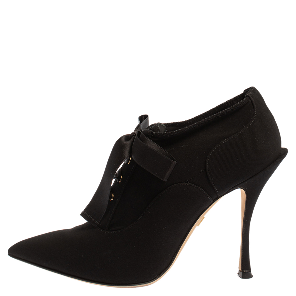 

Dolce & Gabbana Black Fabric Lace Up Booties Size