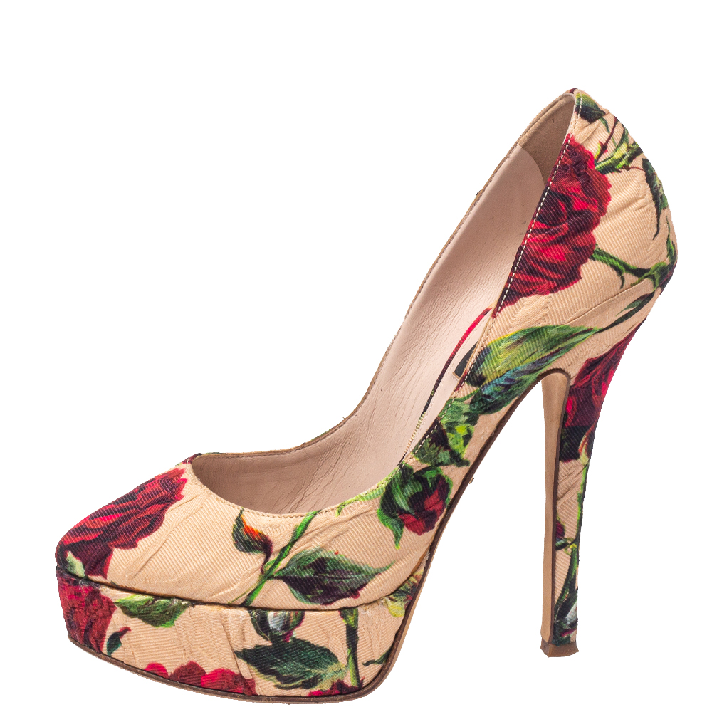

Dolce & Gabbana Beige Printed Fabric Pumps Size