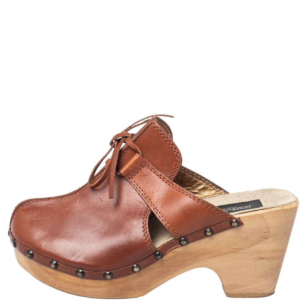 

Dolce & Gabbana Tan Leather Bow Wooden Clogs Size