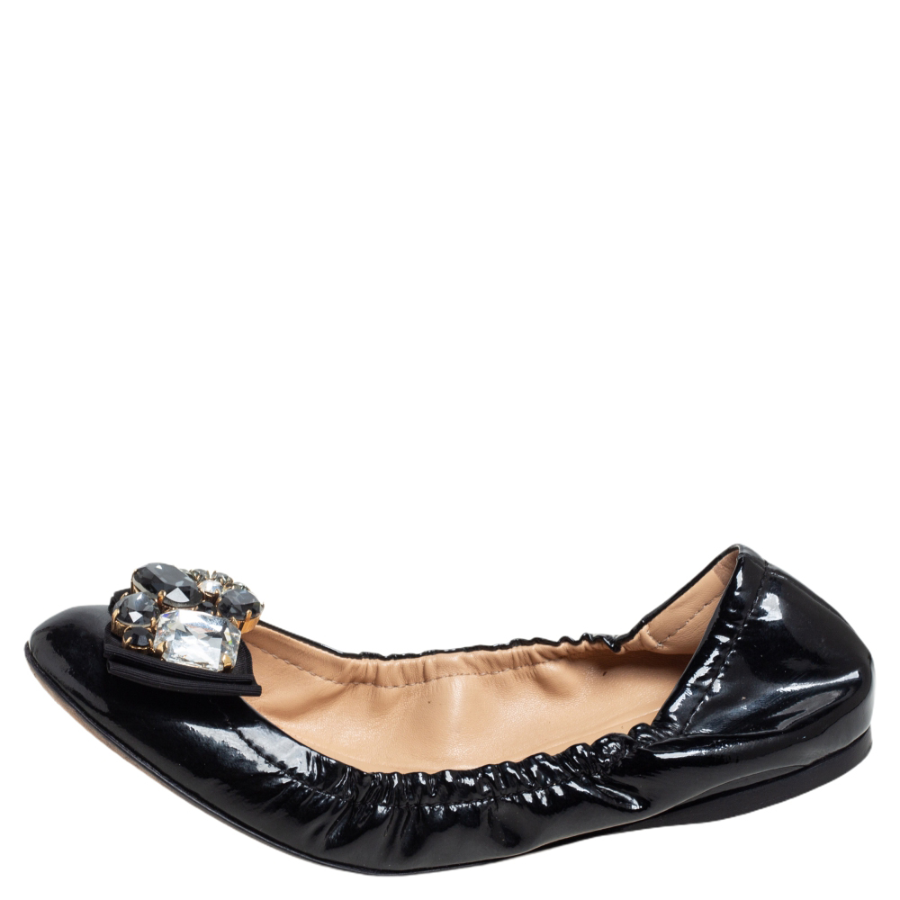 

Dolce and Gabbana Black Patent Leather Crystal Embellished Bow Scrunch Ballet Flats Size