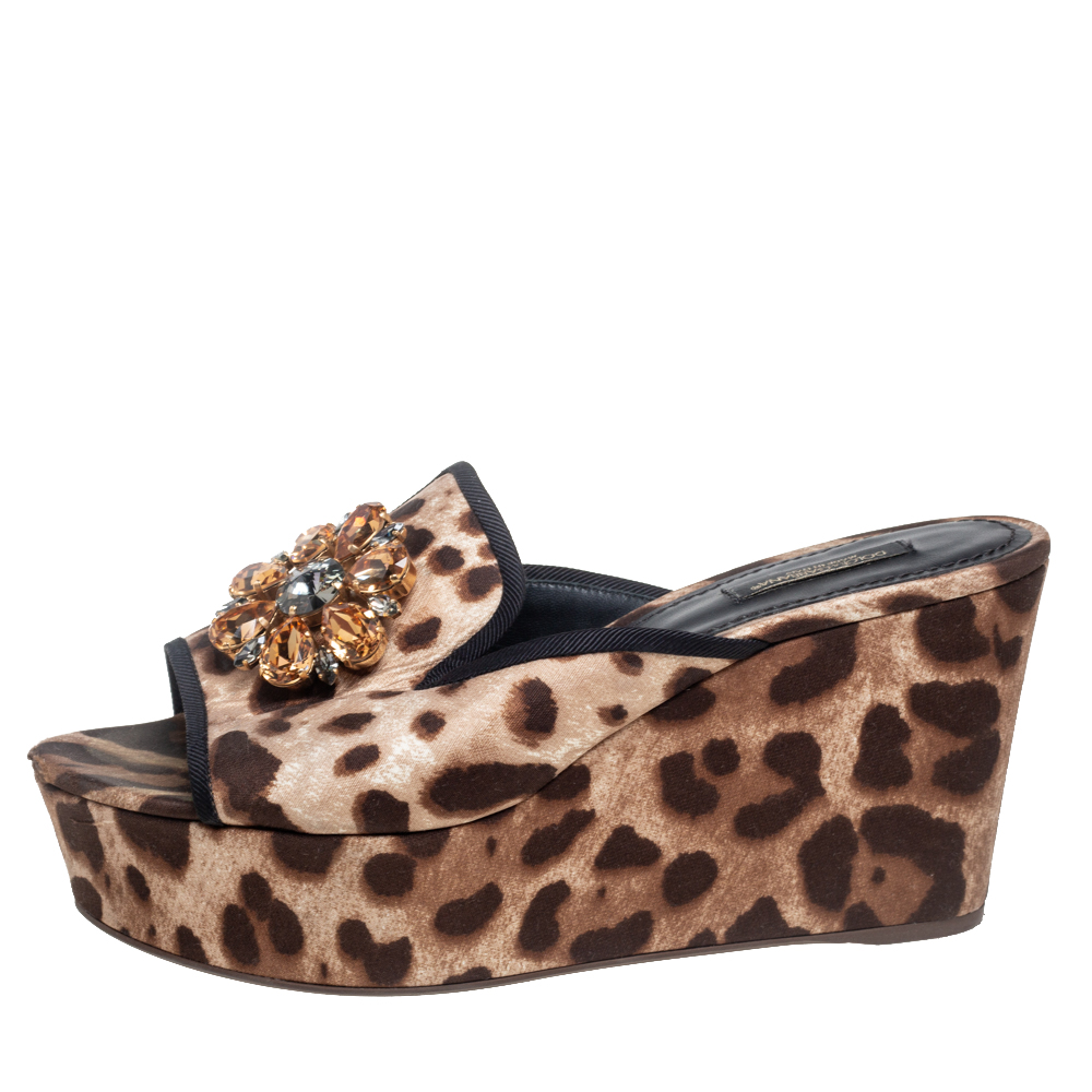 

Dolce & Gabbana Brown/Beige Leopard Print Fabric Crystal Embellished Wedge Platform Slide Sandals Size