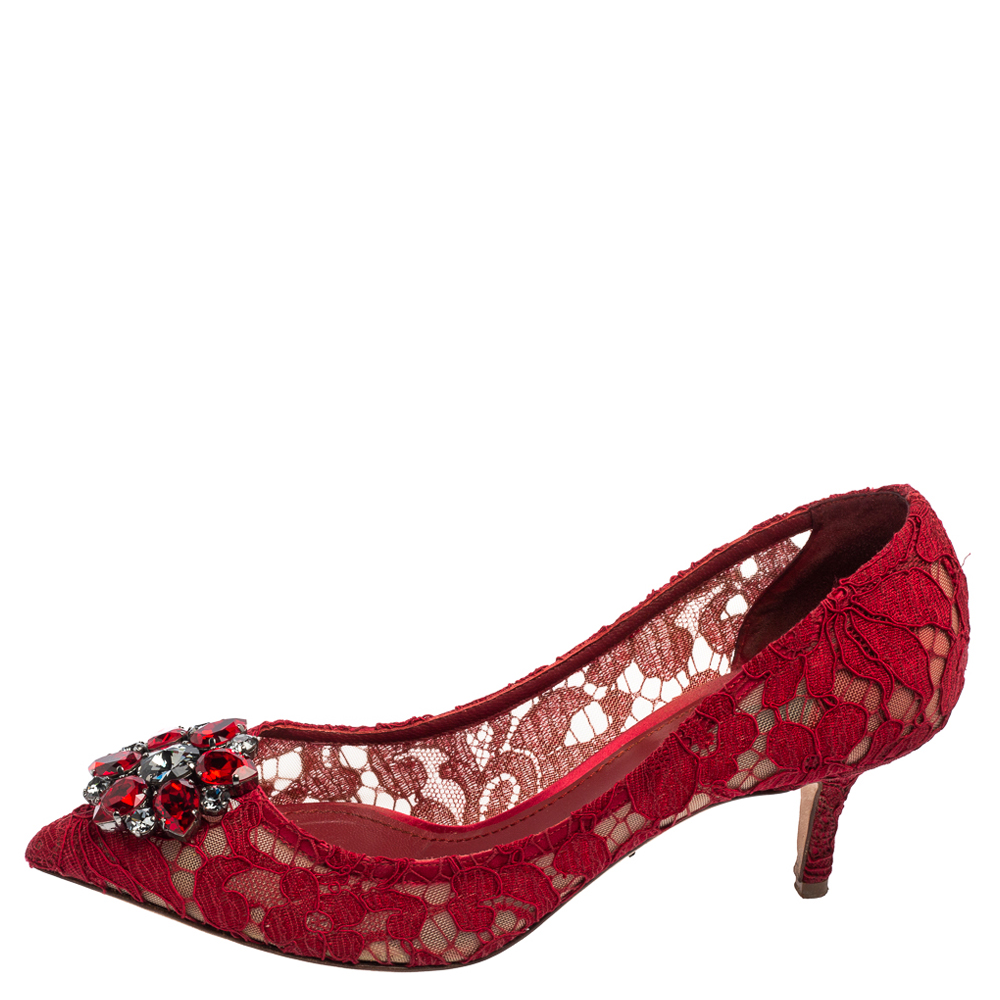 

Dolce & Gabbana Red Lace And Mesh Crystal Embellished Bellucci Pumps Size