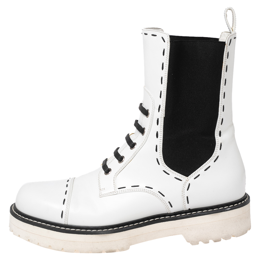 

Dolce & Gabbana White Leather Ankle Boots Size