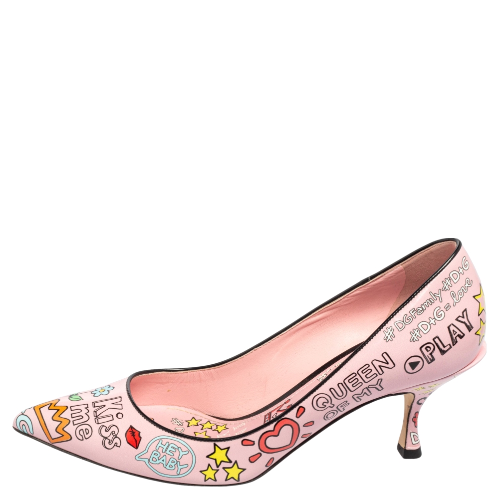 

Dolce & Gabbana Multicolor Graffiti Printed Leather Pointed Toe Pumps Size, Pink