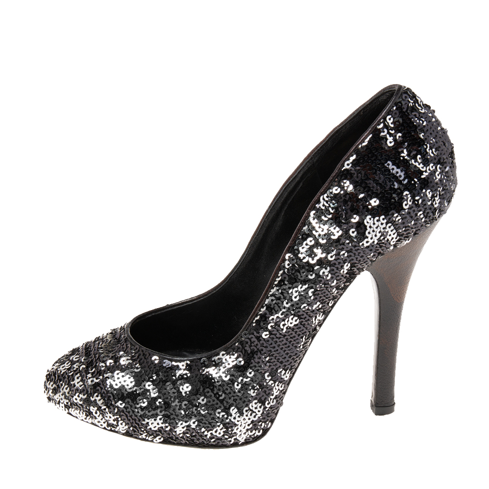 

Dolce & Gabbana Black/Silver Sequins Pumps Size