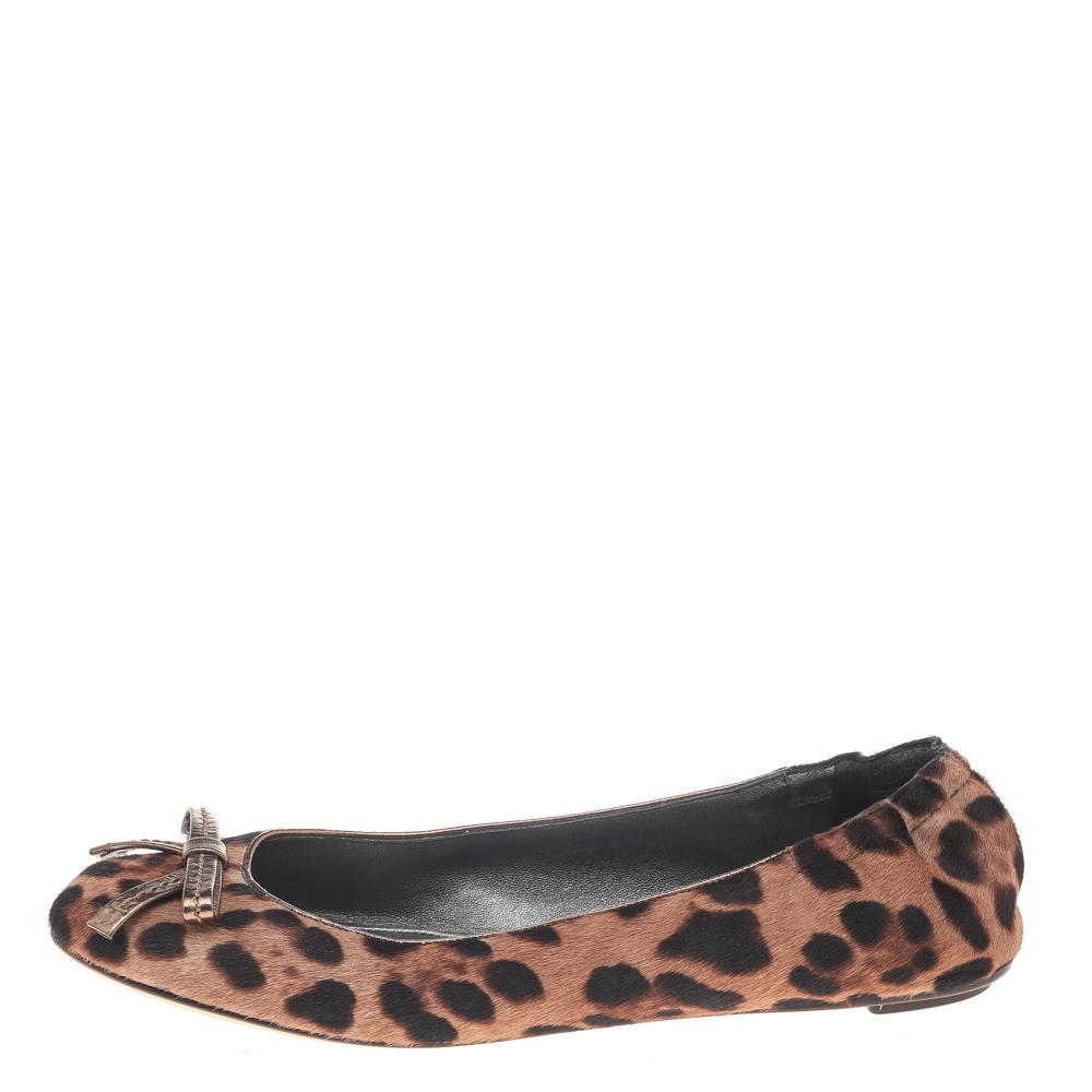 

Dolce & Gabbana Brown Leopard Print Calf Hair Ballet Flats Size